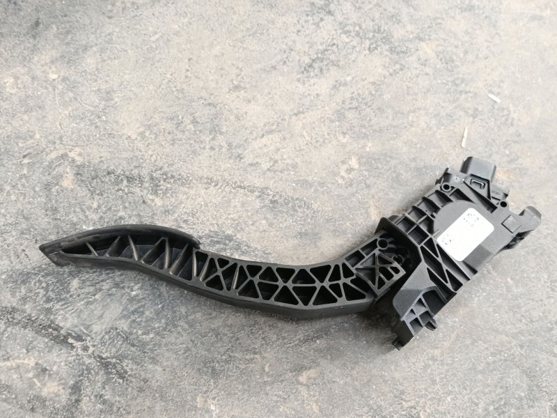 Recambio de pedal acelerador para lynk & co 01 phev referencia OEM IAM   