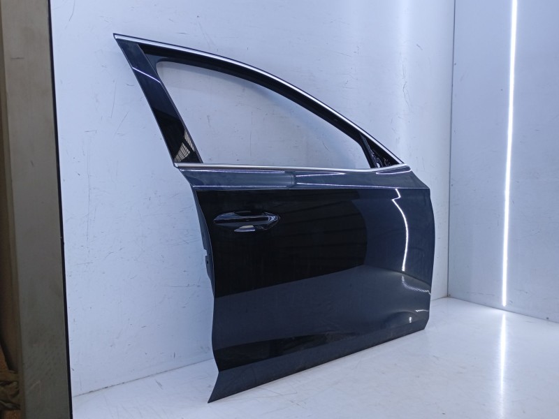 Recambio de puerta delantera derecha para skoda octavia nx3 referencia OEM IAM   