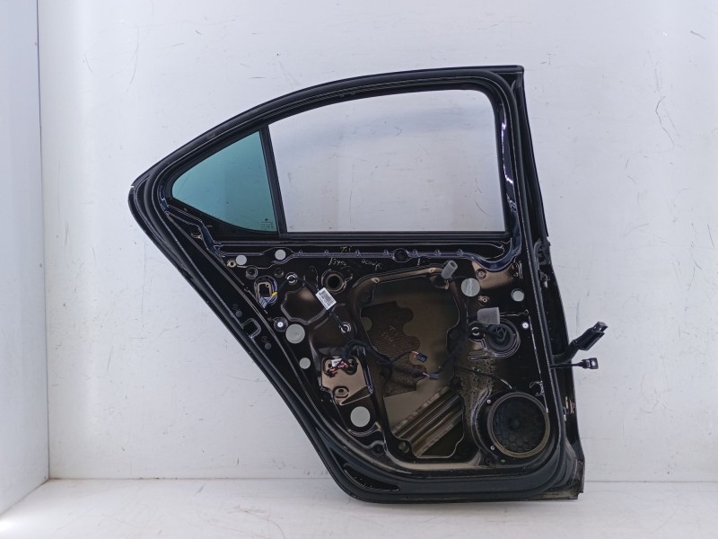 Recambio de puerta trasera izquierda para skoda octavia nx3 referencia OEM IAM   E4-B4-2