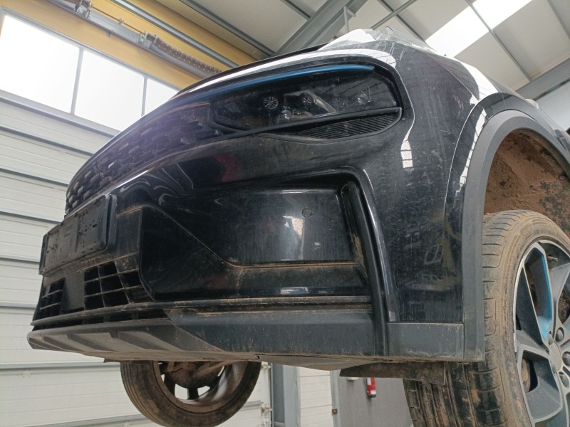 Recambio de paragolpes delantero para lynk & co 01 phev referencia OEM IAM   