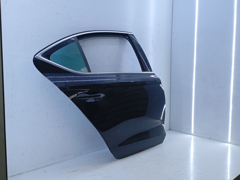 Recambio de puerta trasera derecha para skoda octavia nx3 referencia OEM IAM   E4-B4-2