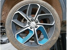 Recambio de llanta para lynk & co 01 phev referencia OEM IAM 235/45/20  