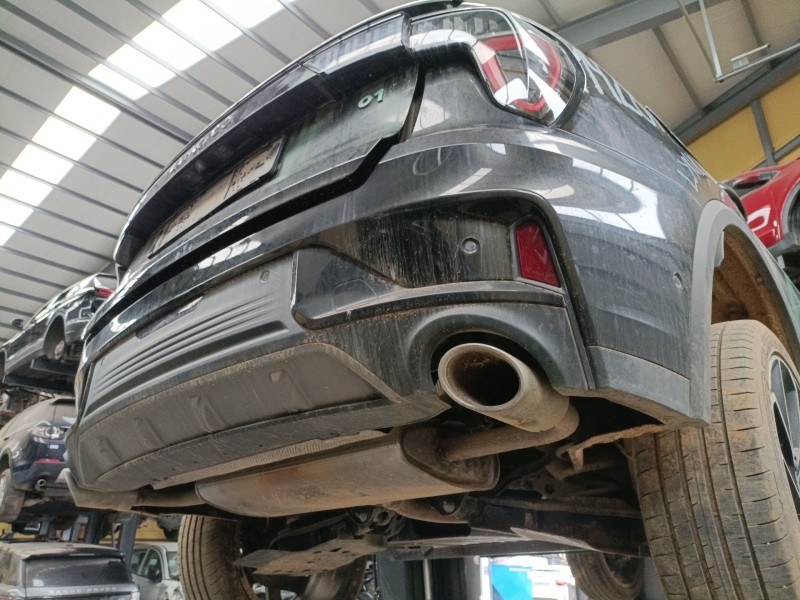 Recambio de paragolpes trasero para lynk & co 01 phev referencia OEM IAM   