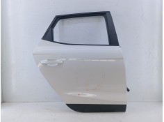 PUERTA TRASERA DERECHA E4-B4-2