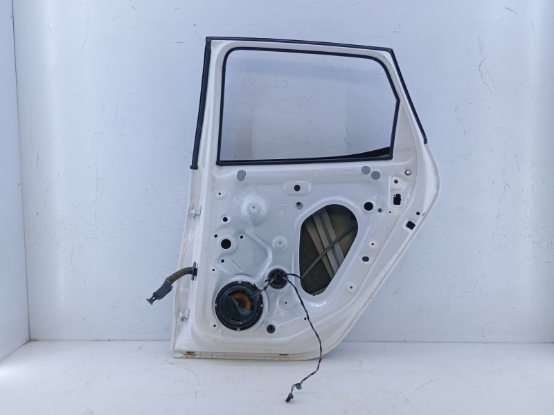 Recambio de puerta trasera derecha para seat arona (kj7, kjp) 1.0 tsi referencia OEM IAM   E4-B4-2