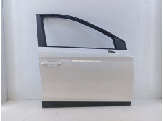 PUERTA DELANTERA DERECHA E4-B4-4