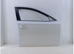PUERTA DELANTERA DERECHA E4-B4-4