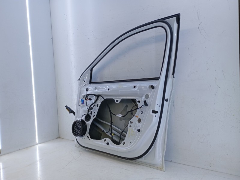 Recambio de puerta delantera derecha para skoda octavia iv nx3 vrs 2.0 tsi referencia OEM IAM   E4-B4-4