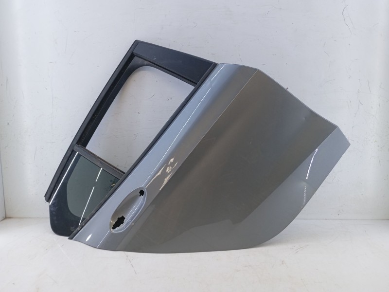 Recambio de puerta trasera derecha para bmw 1 (f40) 118 d referencia OEM IAM   