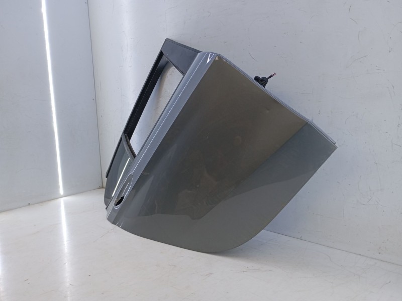 Recambio de puerta trasera derecha para bmw 1 (f40) 118 d referencia OEM IAM   