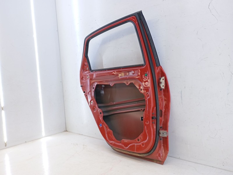 Recambio de puerta trasera izquierda para kia ceed (cd) 1.4 t-gdi referencia OEM IAM   E4-B4-4