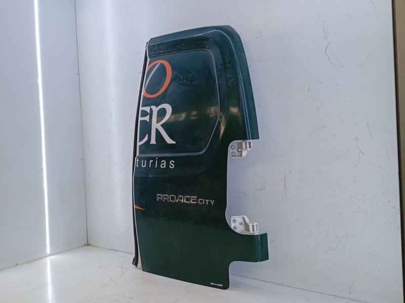 Recambio de porton trasero derecho para toyota proace city referencia OEM IAM   E4-B4-6