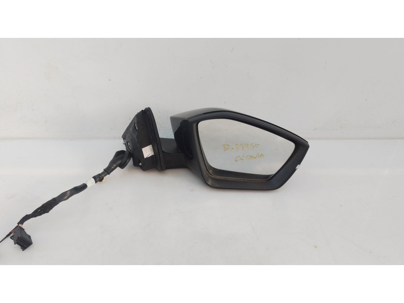Recambio de retrovisor derecho electrico para skoda octavia nx3 referencia OEM IAM   