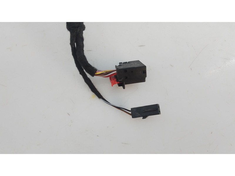 Recambio de retrovisor derecho electrico para skoda octavia nx3 referencia OEM IAM   