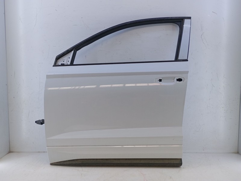 Recambio de puerta delantera izquierda para skoda karoq 2.0 tdi nu7 referencia OEM IAM   