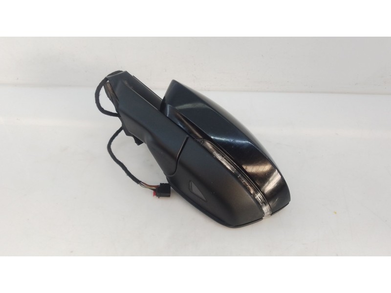 Recambio de retrovisor izquierdo electrico para skoda karoq 2.0 tdi nu7 referencia OEM IAM   