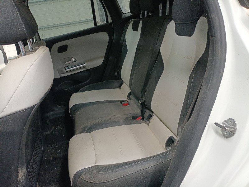 mercedes-benz gla (h247) del año 2022