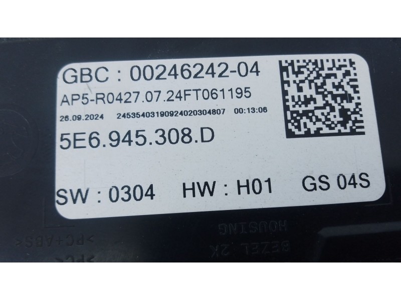 Recambio de piloto trasero derecho porton para skoda octavia iv nx3 vrs 2.0 tsi referencia OEM IAM   