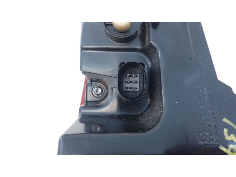 Recambio de piloto trasero derecho para skoda octavia nx3 referencia OEM IAM   