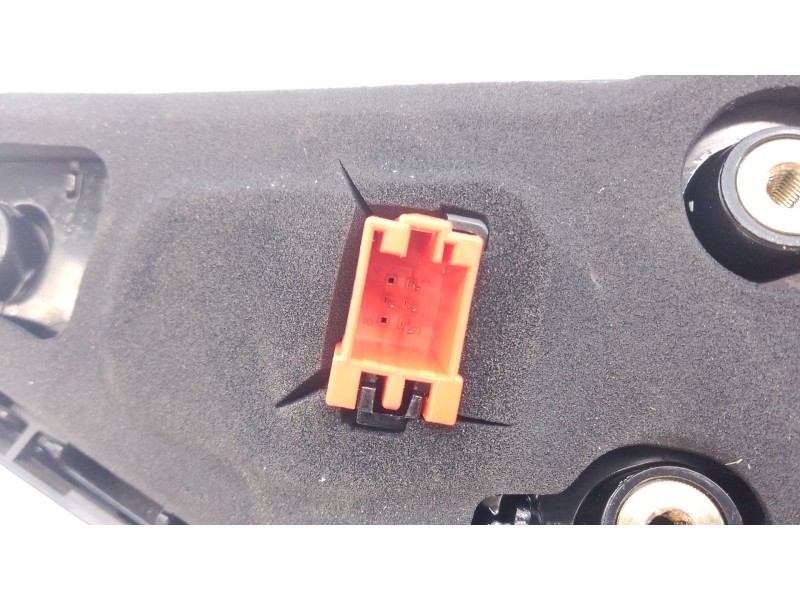 Recambio de piloto trasero izquierdo porton para skoda octavia nx3 referencia OEM IAM   