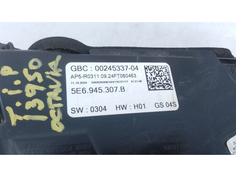 Recambio de piloto trasero izquierdo porton para skoda octavia nx3 referencia OEM IAM   