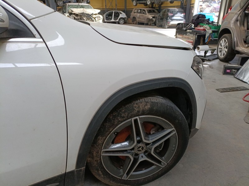 Recambio de aleta delantera derecha para mercedes-benz gla (h247) gla 200 d (247.712) referencia OEM IAM   