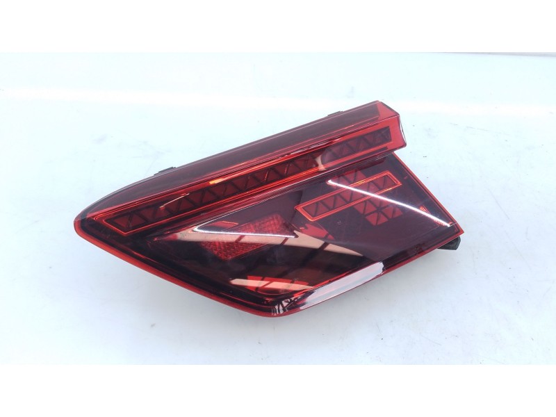 Recambio de piloto trasero derecho porton para volkswagen tiguan (ad1, ax1) 2.0 tdi referencia OEM IAM   