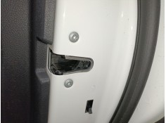 CERRADURA PUERTA TRASERA DERECHA 