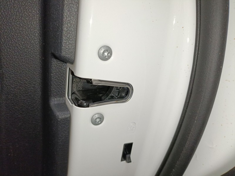 Recambio de cerradura puerta trasera derecha para mercedes-benz gla (h247) gla 200 d (247.712) referencia OEM IAM   