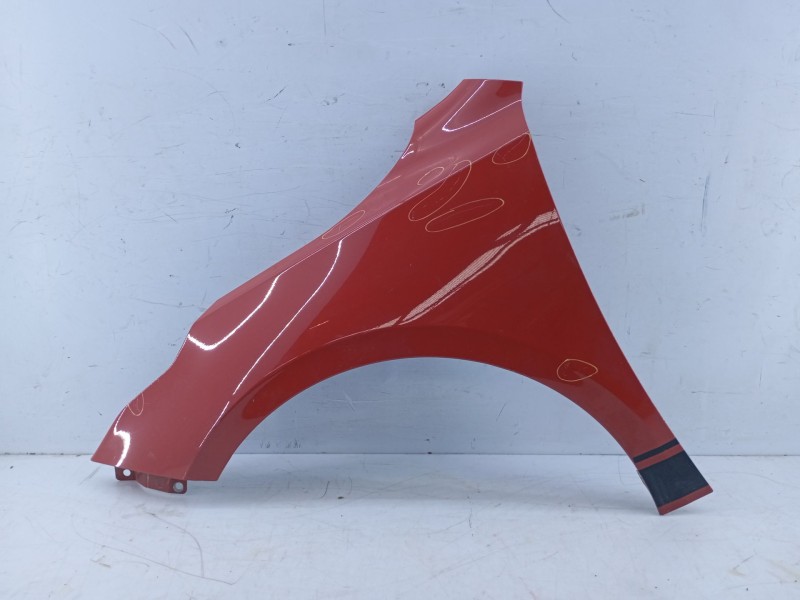 Recambio de aleta delantera izquierda para kia ceed (cd) 1.4 t-gdi referencia OEM IAM   