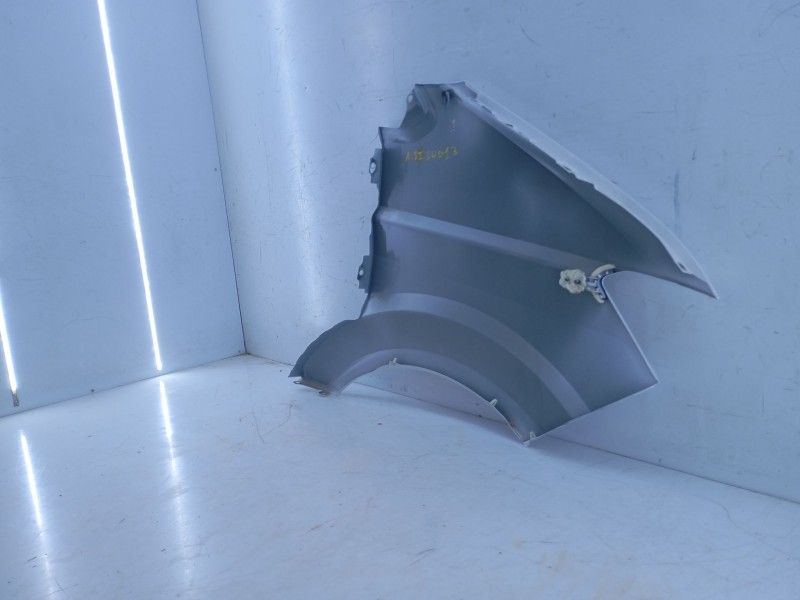 Recambio de aleta delantera izquierda para volkswagen crafter caja/chasis (sz_) 2.0 tdi rwd referencia OEM IAM   E4-B3-1