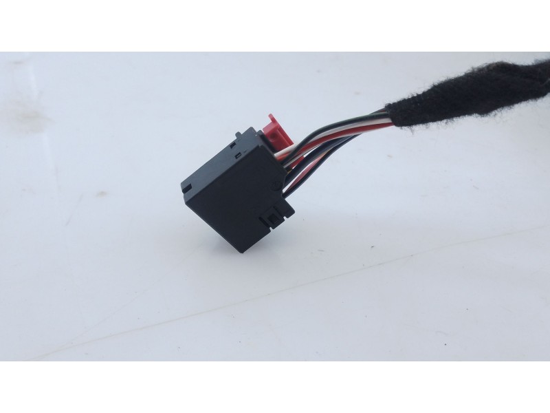 Recambio de retrovisor izquierdo electrico para skoda scala (nw1) 1.5 tsi referencia OEM IAM   