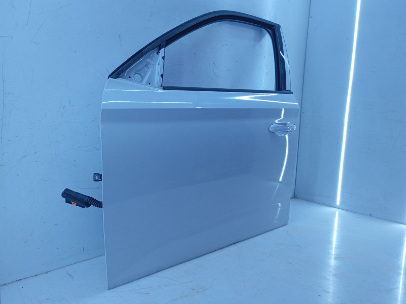 Recambio de puerta delantera izquierda para skoda scala (nw1) 1.5 tsi referencia OEM IAM   