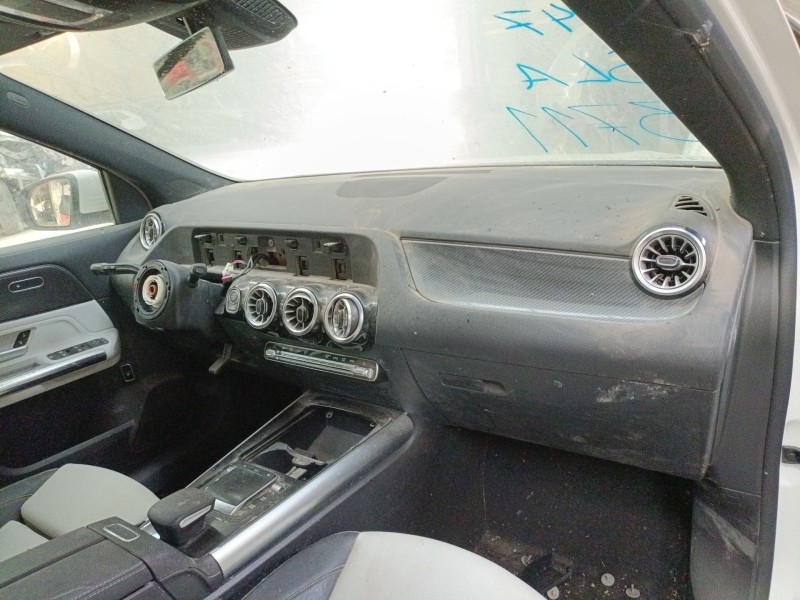 Recambio de salpicadero para mercedes-benz gla (h247) gla 200 d (247.712) referencia OEM IAM   