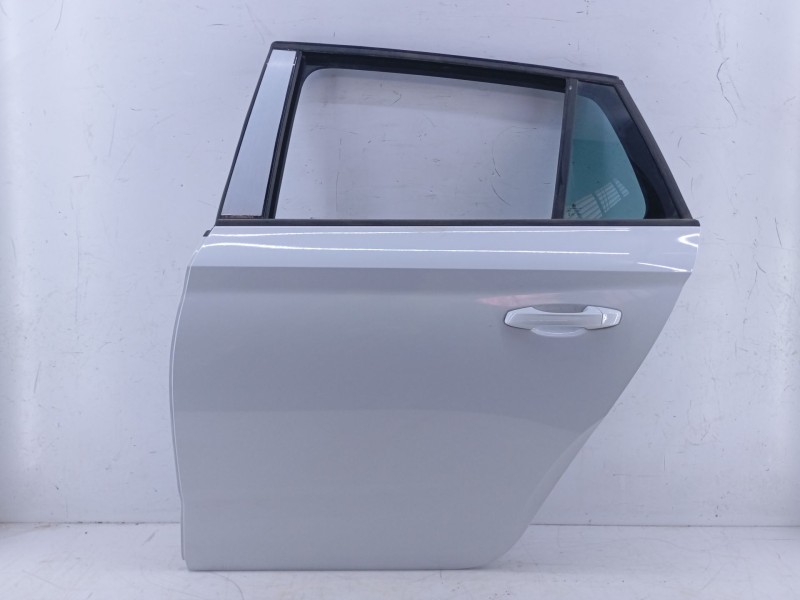 Recambio de puerta trasera izquierda para skoda scala (nw1) 1.5 tsi referencia OEM IAM   