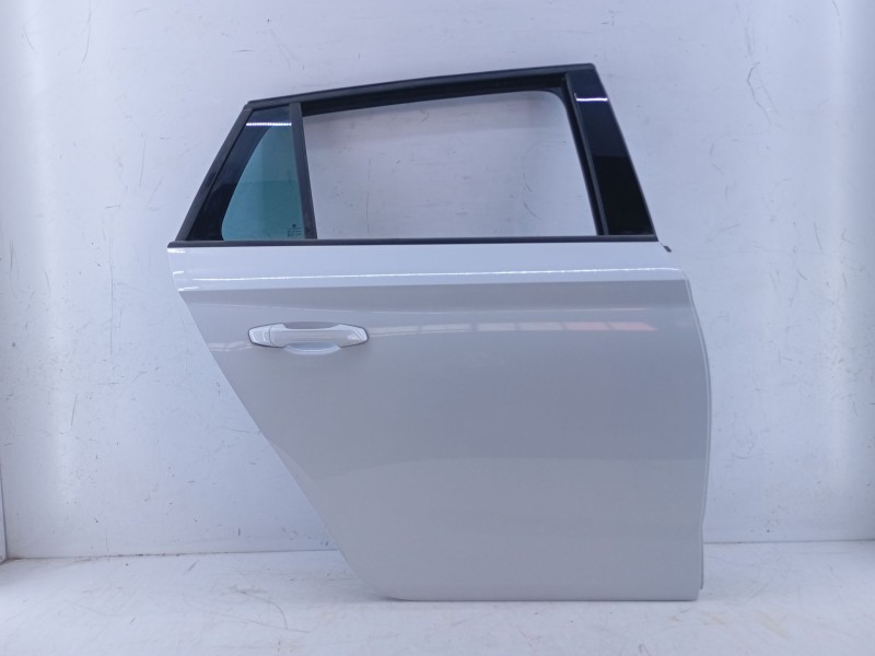 Recambio de puerta trasera derecha para skoda scala (nw1) 1.5 tsi referencia OEM IAM   