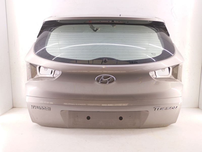 Recambio de porton trasero para hyundai tucson (tl, tle) 1.7 crdi referencia OEM IAM   
