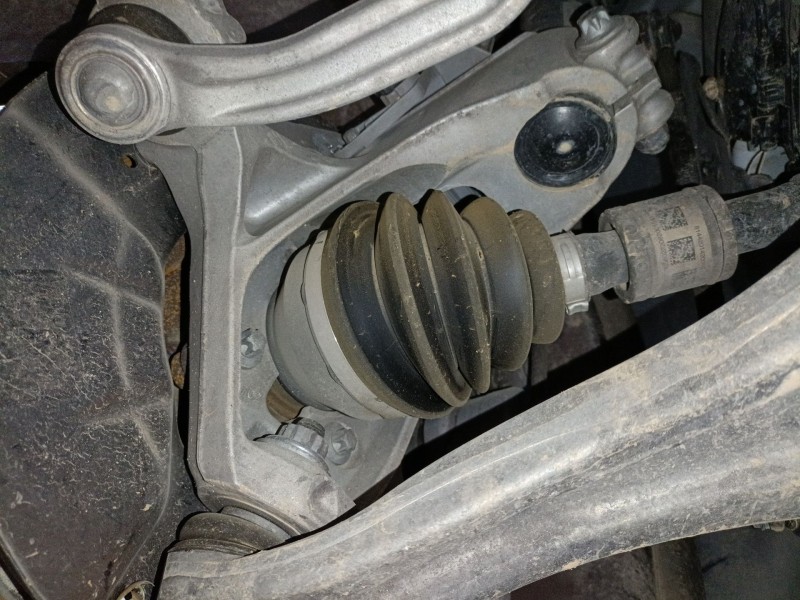 Recambio de mangueta delantera izquierda para mercedes-benz gla (h247) gla 200 d (247.712) referencia OEM IAM   