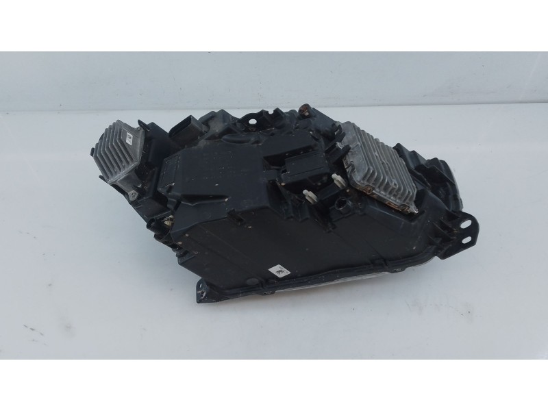 Recambio de faro izquierdo xenon para volvo xc40 (536) t3 referencia OEM IAM 32342524  