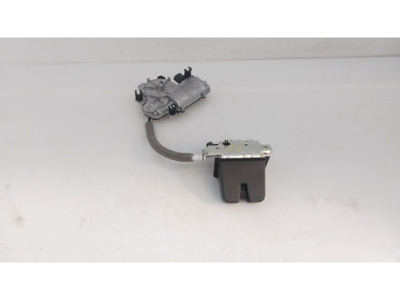 Recambio de cerradura maletero / porton para skoda scala (nw1) 1.5 tsi referencia OEM IAM   