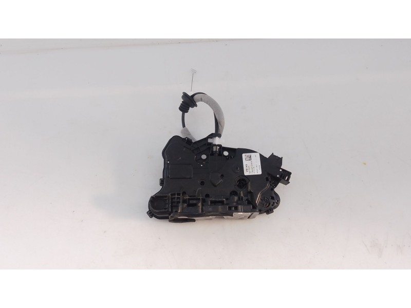 Recambio de cerradura puerta delantera derecha para skoda scala (nw1) 1.5 tsi referencia OEM IAM   