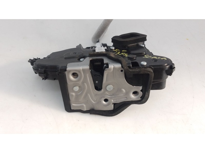 Recambio de cerradura puerta delantera derecha para skoda scala (nw1) 1.5 tsi referencia OEM IAM   