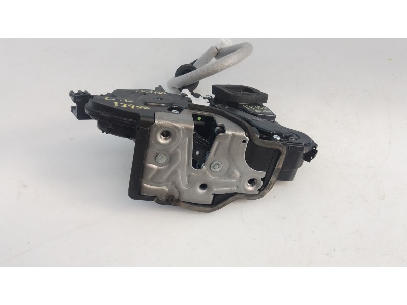 Recambio de cerradura puerta delantera derecha para skoda octavia nx3 referencia OEM IAM   