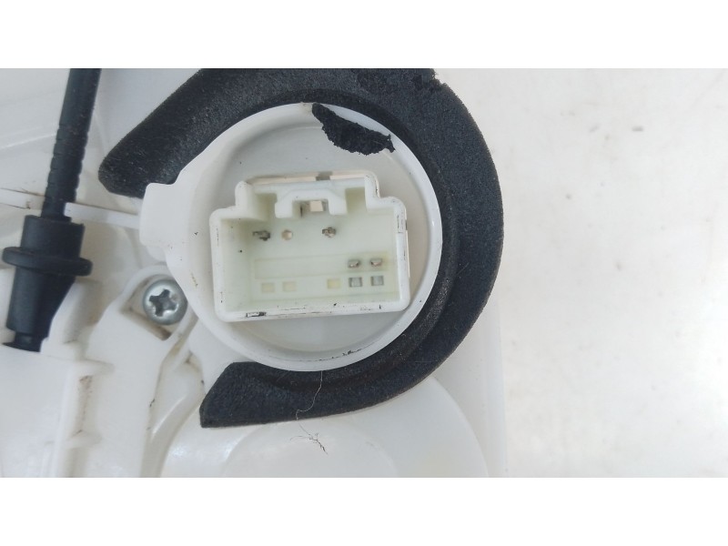 Recambio de cerradura puerta trasera derecha para mazda 6 sedán (gj, gl) 2.0 (gj2, gl2, gl6) referencia OEM IAM   