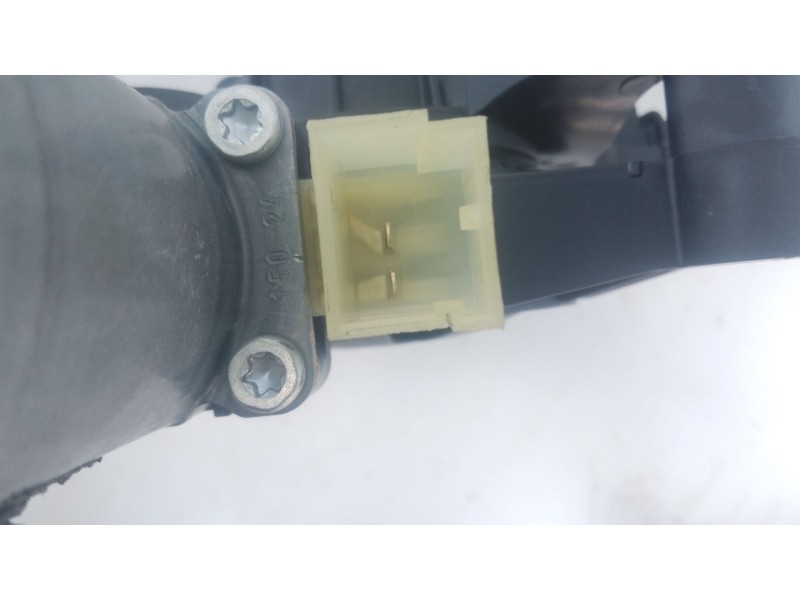 Recambio de elevalunas delantero derecho para skoda karoq 2.0 tdi nu7 referencia OEM IAM   