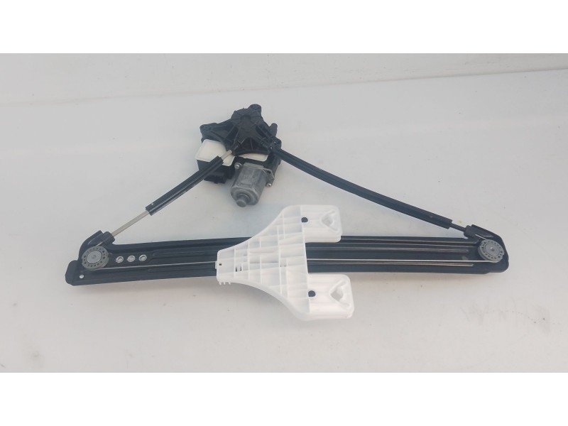 Recambio de elevalunas trasero izquierdo para skoda karoq 2.0 tdi nu7 referencia OEM IAM   