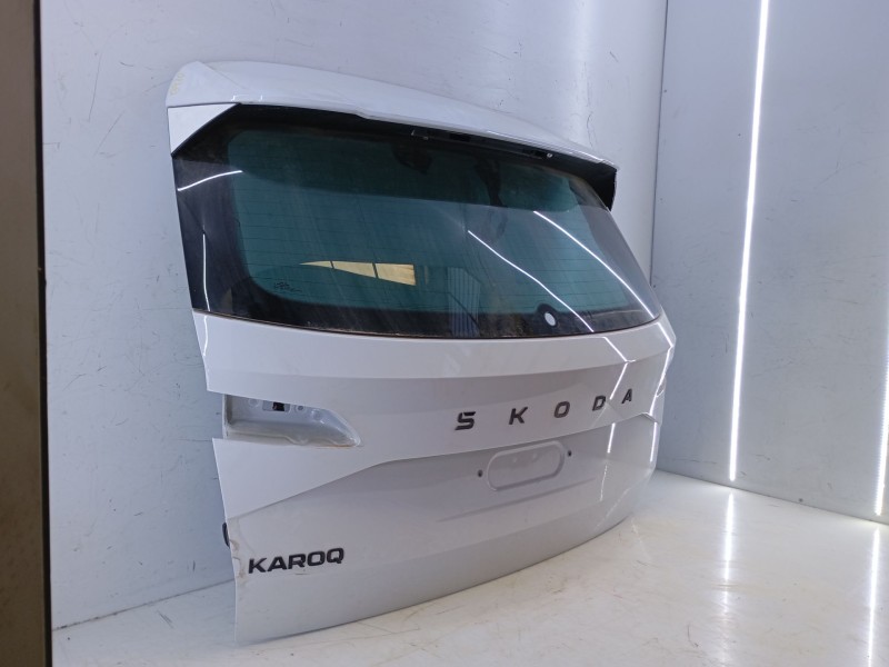Recambio de porton trasero para skoda karoq 2.0 tdi nu7 referencia OEM IAM   C2-12