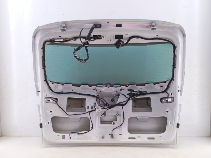 Recambio de porton trasero para skoda karoq 2.0 tdi nu7 referencia OEM IAM   C2-12