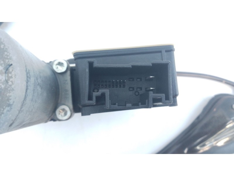 Recambio de elevalunas delantero derecho para skoda fabia iv (pj3) 1.0 tsi referencia OEM IAM   