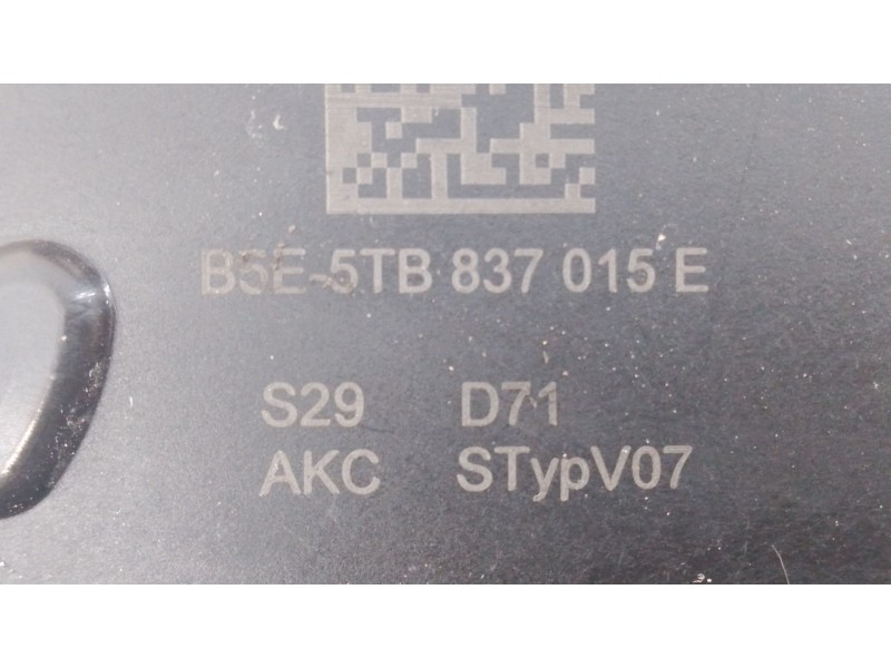 Recambio de cerradura puerta delantera izquierda para skoda karoq 2.0 tdi nu7 referencia OEM IAM   